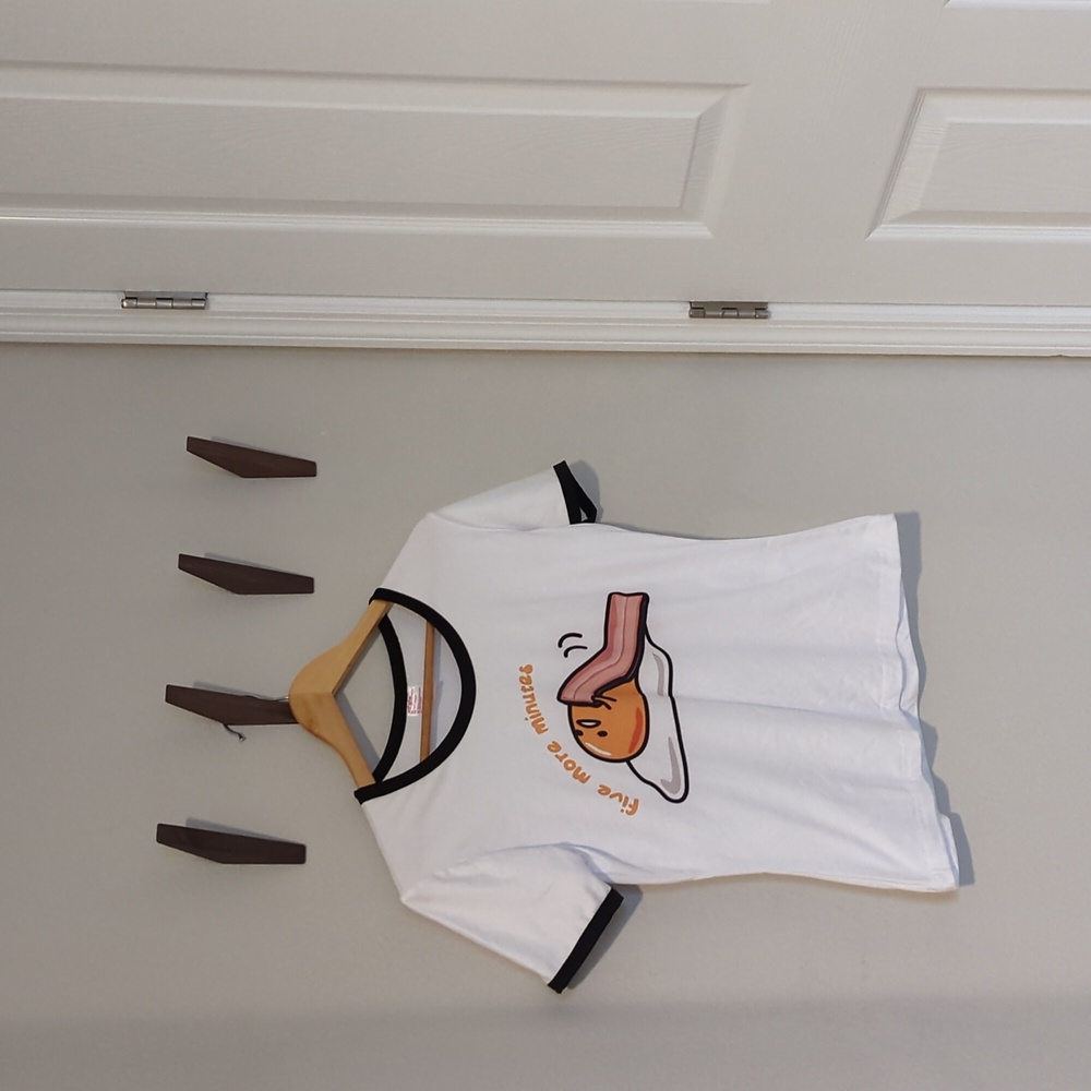 Gudetama shirt
